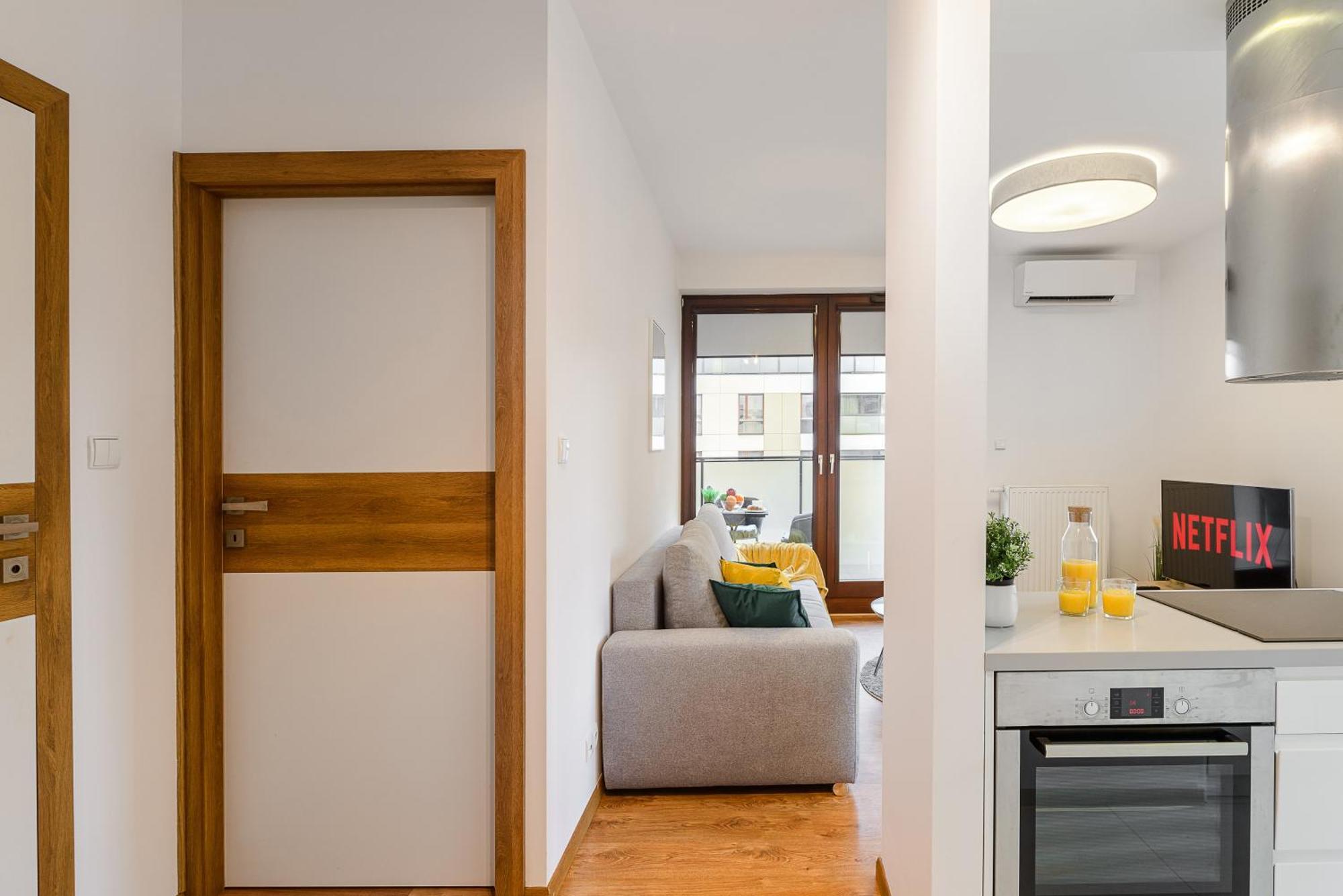 Luxury Apartments Mennica Residence With Parking Варшава Екстер'єр фото